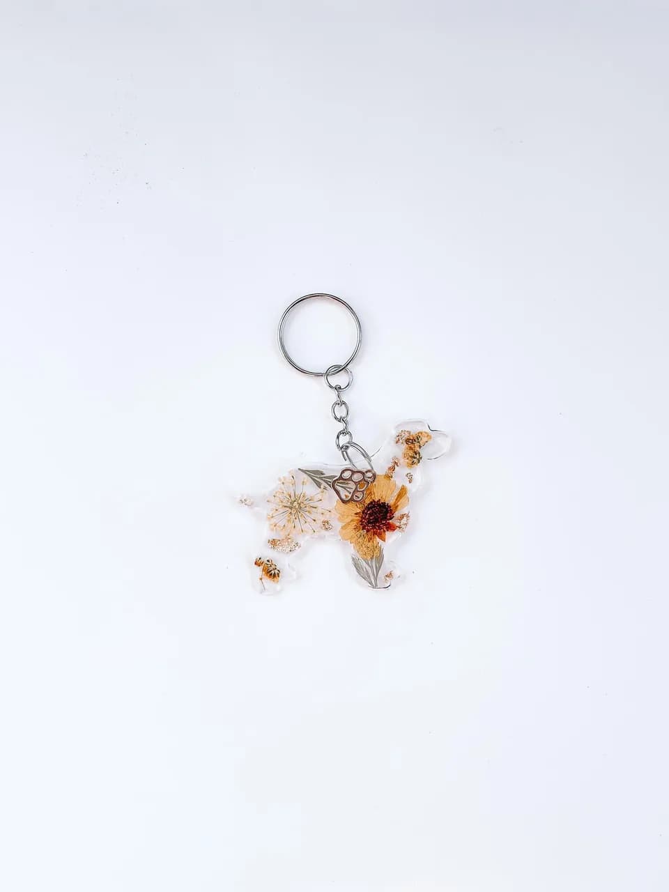 Springer Spaniel resin keychain with dried flowers